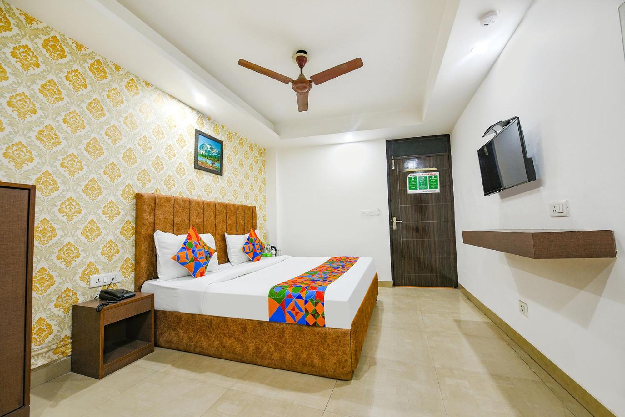Hotel O Happy